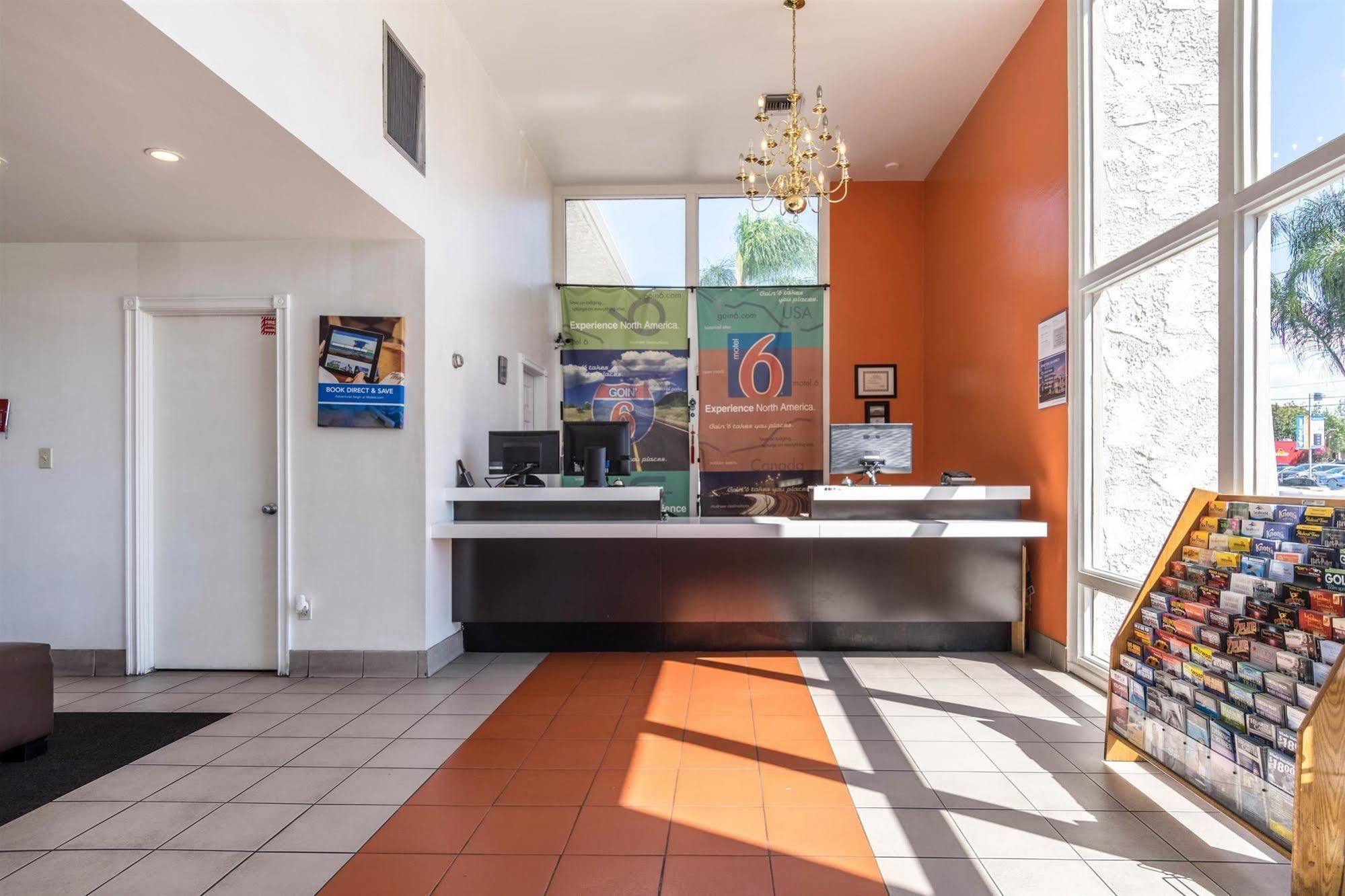 Motel 6-Redlands, Ca Kültér fotó
