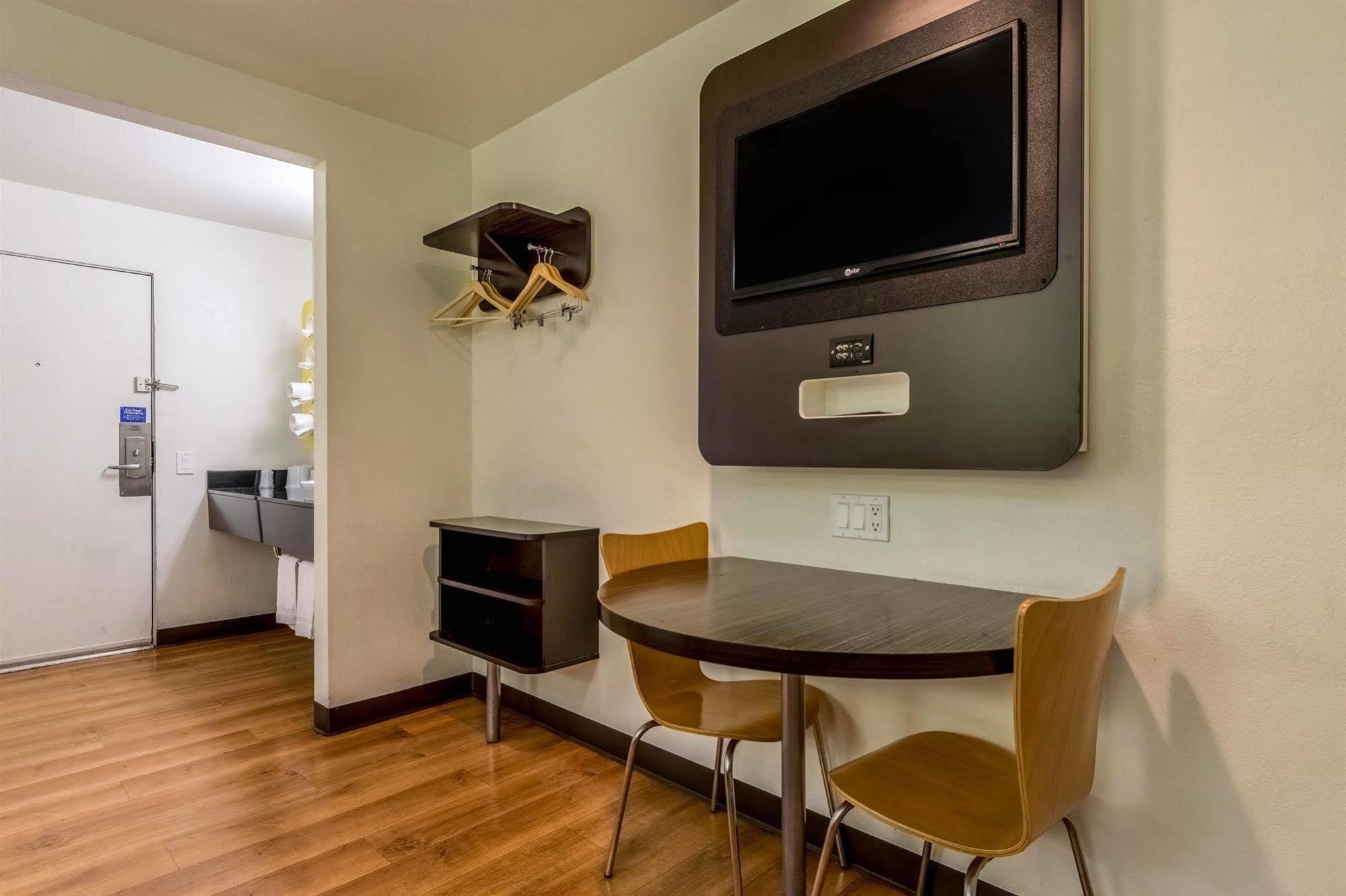 Motel 6-Redlands, Ca Kültér fotó
