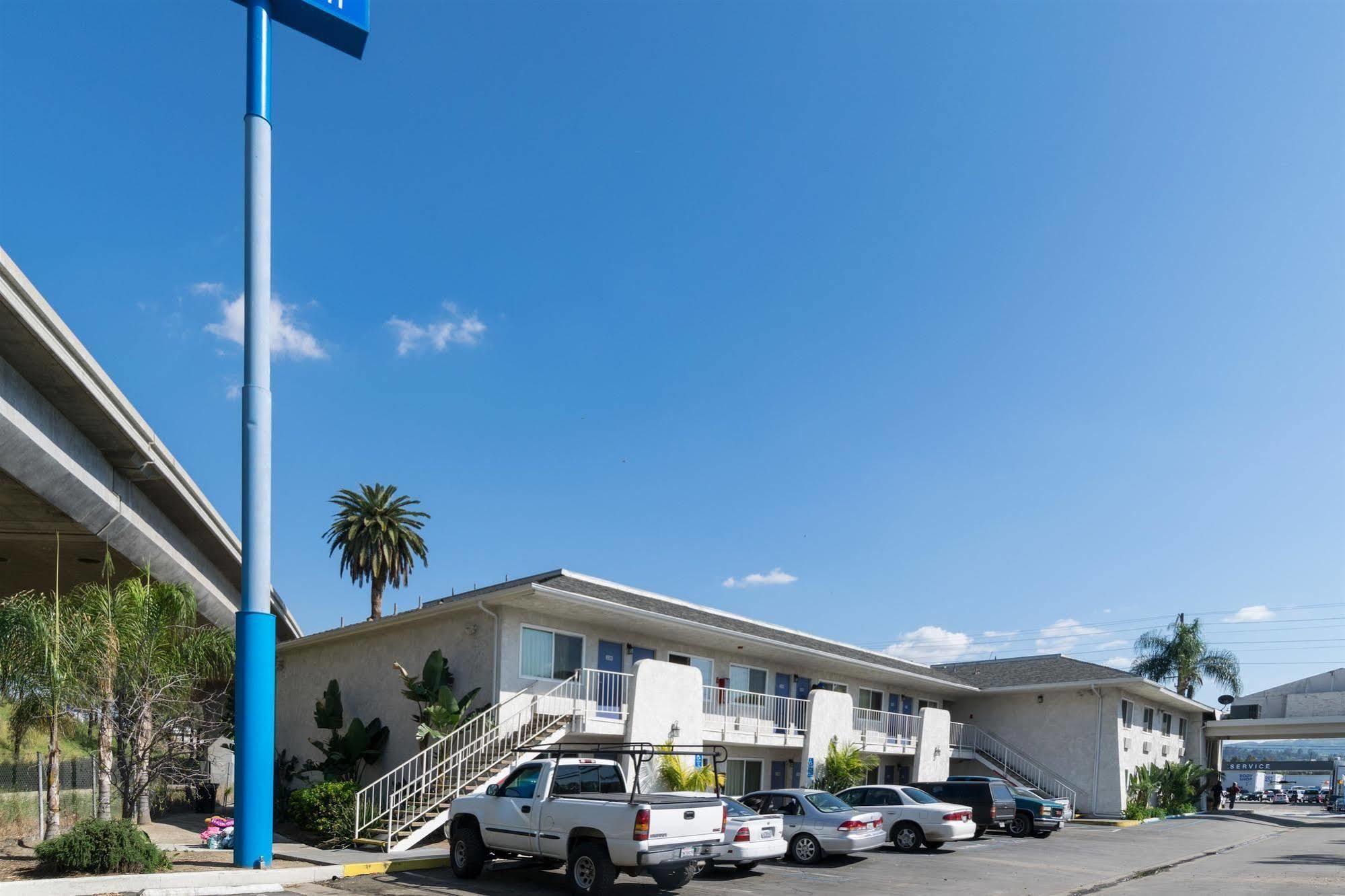 Motel 6-Redlands, Ca Kültér fotó