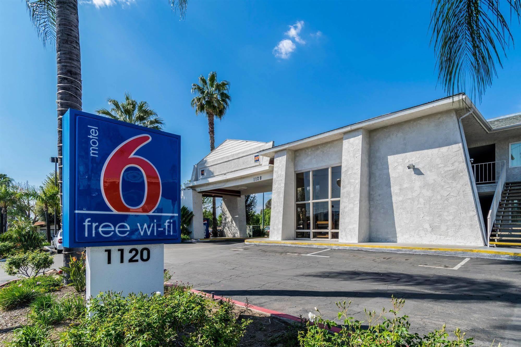 Motel 6-Redlands, Ca Kültér fotó